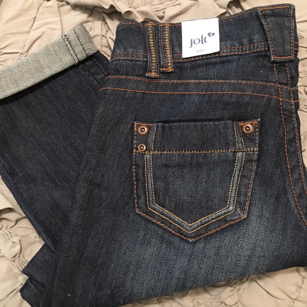 Jolt Jeans •NWT• Cropped distressed denim • Size 1